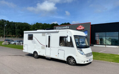 Hymer-B 698 *Queenbädd *AC bodel *Kamkedja-(2012)-2375206