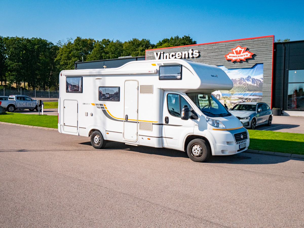 Sun Living-LIDO A 49 DP *6 bältade platser *Alkov *Under 3500-(2014)-2454845