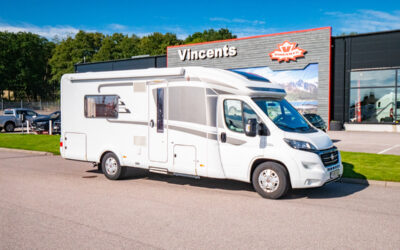 Hymer-T 668 SL *Långbäddar *Toa bak *Solcell-(2015)-2454516