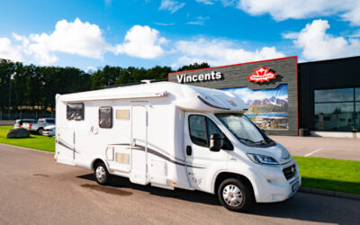 Sålda husbilar och husvagnar 12 McLouis-MC2-73 G *Långbädd *3500kg *Taksäng-(2015)-2446841