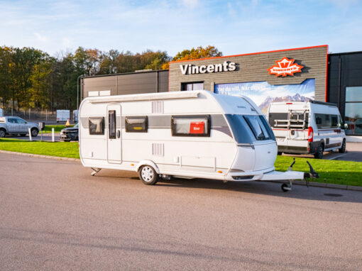 Hobby-495 UL DE LUXE *Långbäddar *Mover-(2021)