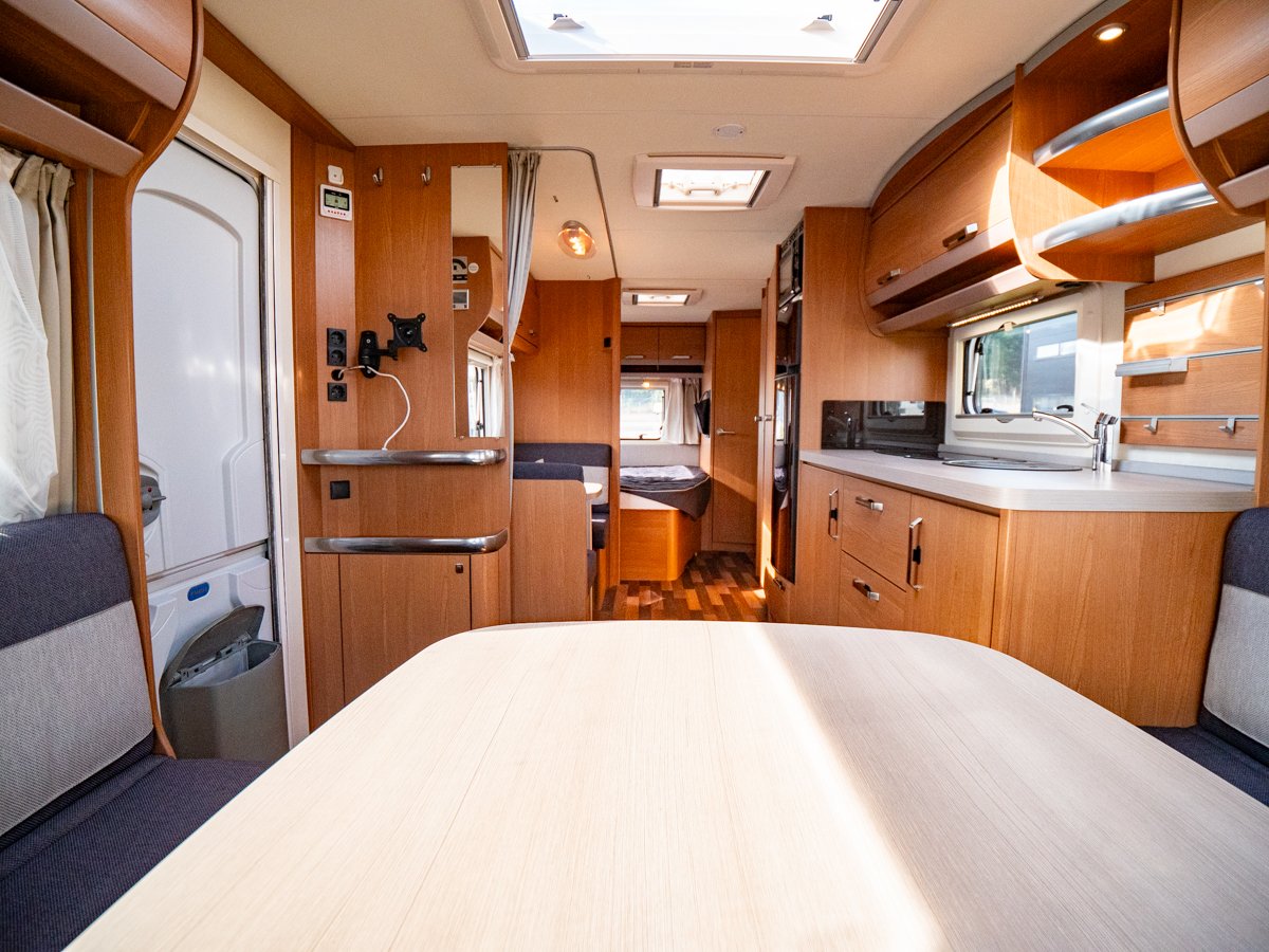 Knaus-650 UDF *Barnkammare *ALDE *Lufttält-(2015)