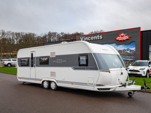 Hobby-650 KMFE DE LUXE *ALDE *Barnkammare-(2014)-2540003