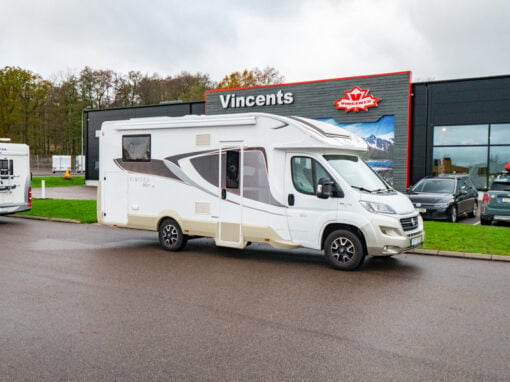 CI-Riviera 66 XT *Queenbädd *3500kg *En ägare-(2016)-2547043