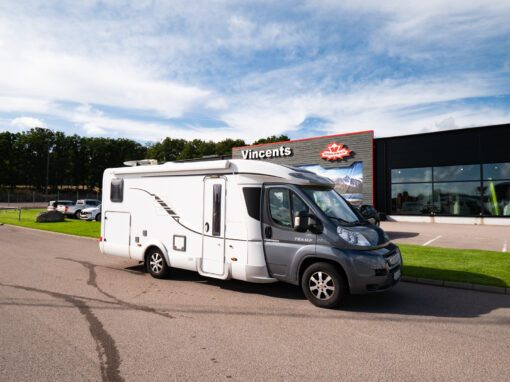 Hymer-T 674 *Långbäddar *ALDE *Automat-(2013)-2566080