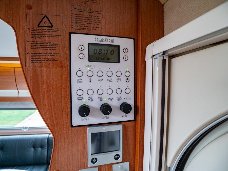 KABE-ROY HAC 880 ETDL KS *Förtält *AC *Långbäddar-(2013)-2674274