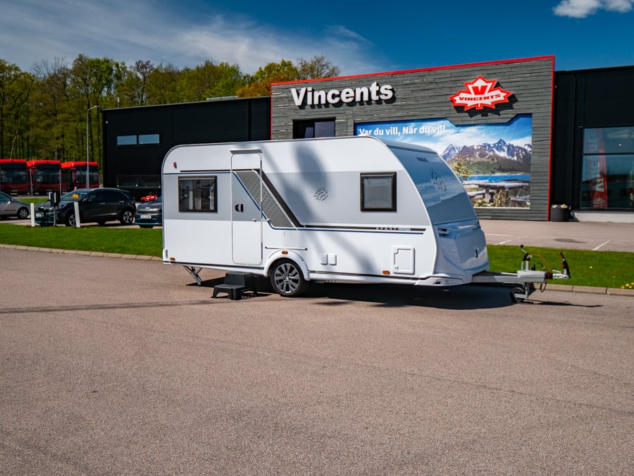Knaus-Sport 450 FU *Förtält *Queenbädd *AC-(2023)