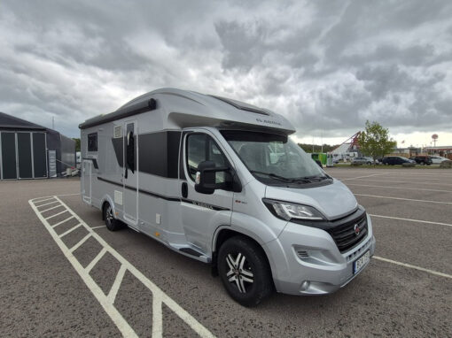 Adria-CORAL 670 DC *Queenbädd *ALDE *Solcell-(2019)-2723608