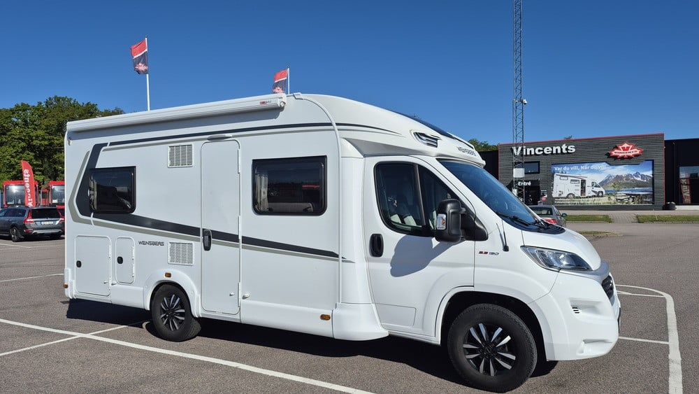 Weinsberg-Carasuit 650 MF *3500kg-(2019)-2709435