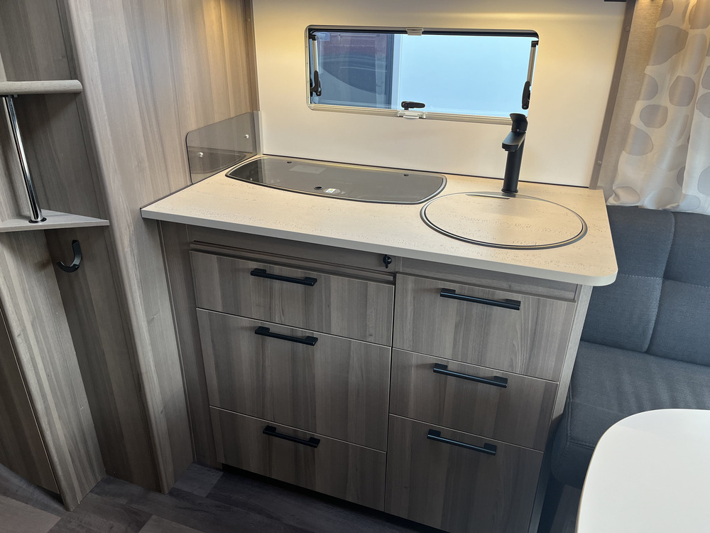 KABE-ESTATE 560 GLE KS *Barnkammare *ALDE-(2022)