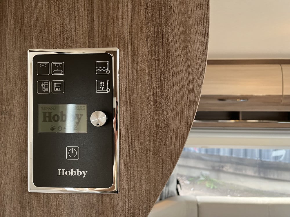 Hobby-540 UL DELUXE EASY *Långbäddar *Truma-(2014)-2734229