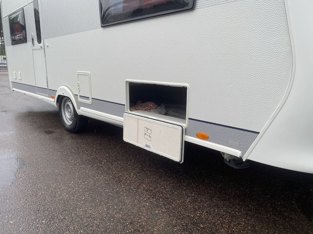 Hobby-540 UL DELUXE EASY *Långbäddar *Truma-(2014)-2734231