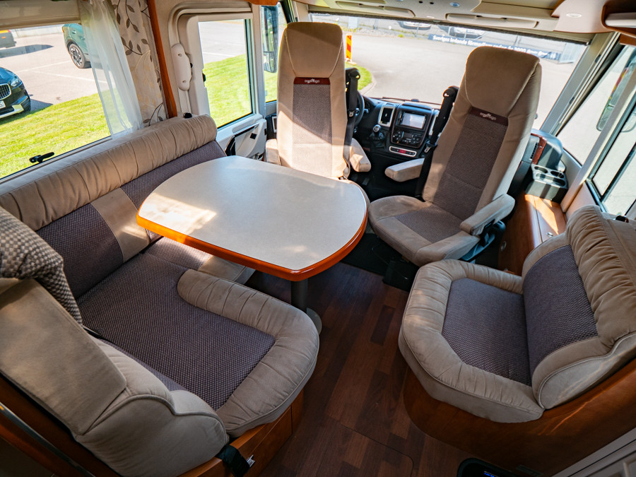 Carthago-C-tourer I 148 *Långbäddar *Truma *Solceller-(2016)-2757811