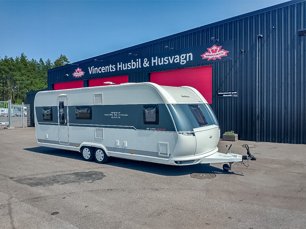 Hobby-650 KMFE De Luxe *3-våningssäng *AC *ALDE-(2019)-2764957
