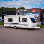 Hobby-560 WLU PRESTIGE *Långbäddar * Toalett bak-(2013)