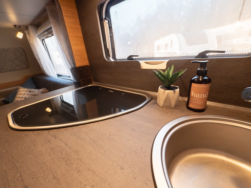 Weinsberg-CaraOne *2-våningssäng *1100kg