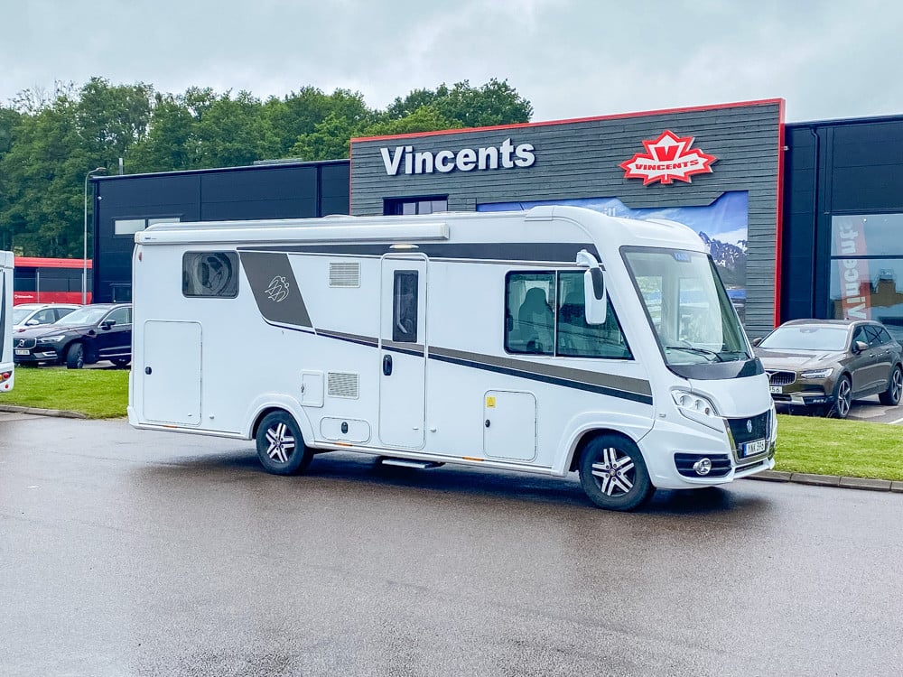 Knaus-I Live 700 *Automat *Queensbed *Alde *Solcell-(2017)-2777969