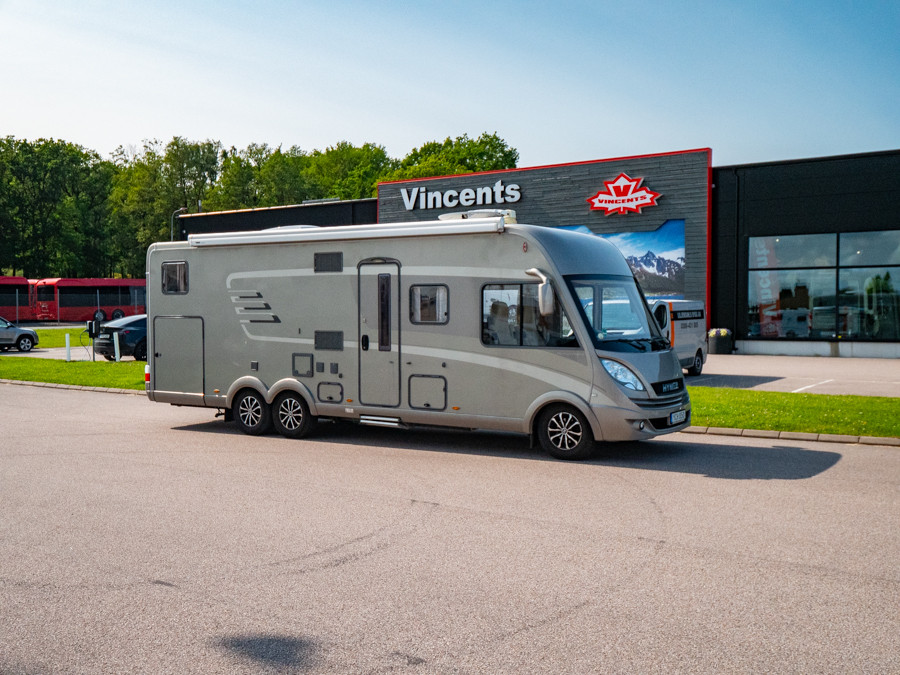 Hymer-B 778 SL *Hydrauliska stödben *AC bodel *Långbädda-(2014)-2786973
