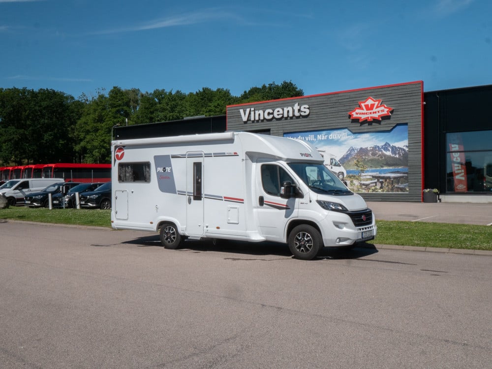 Pilote-P 696 U *Förtält *Låg skatt *3500kg-(2021)-2777635