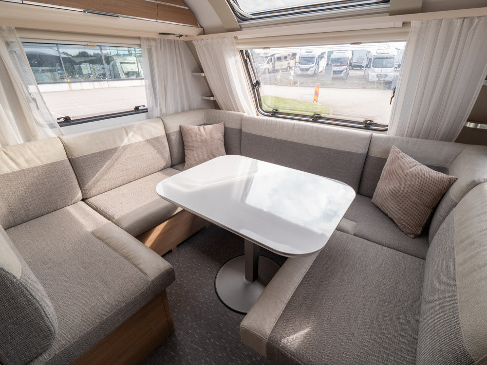 Adria-ADORA 613 UL *Långbäddar *ALDE-(2020)-2810920
