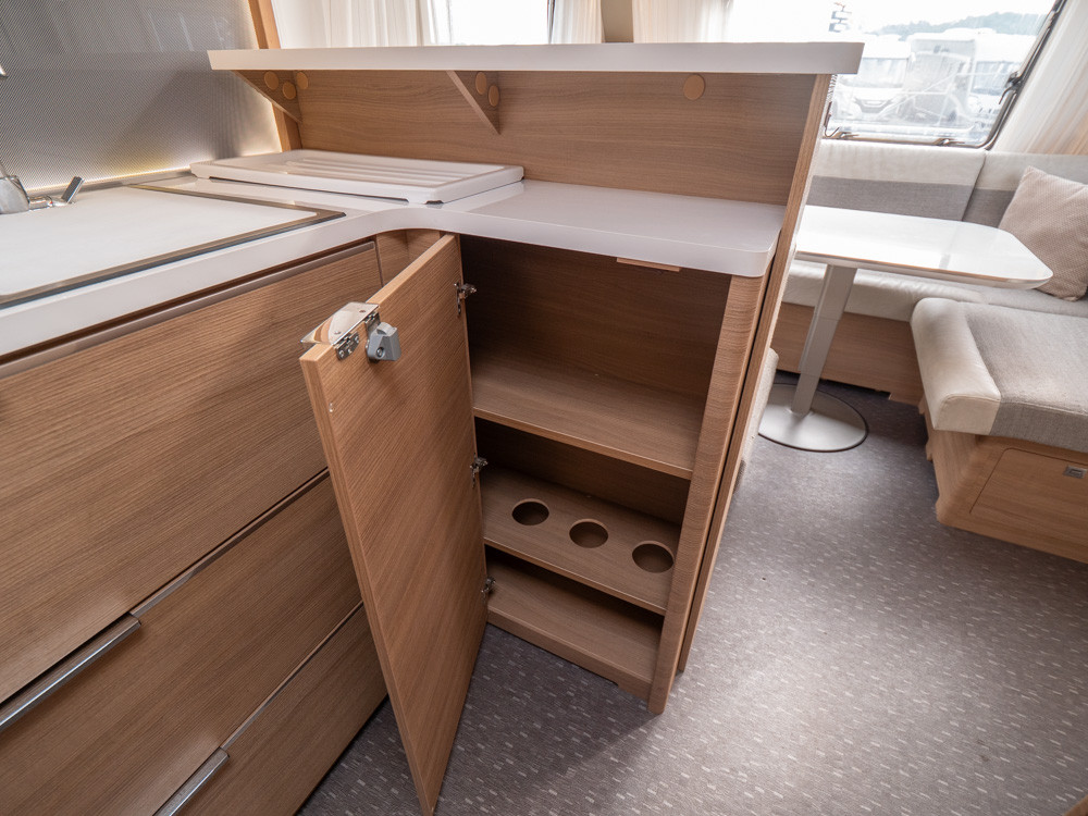Adria-ADORA 613 UL *Långbäddar *ALDE-(2020)-2810924