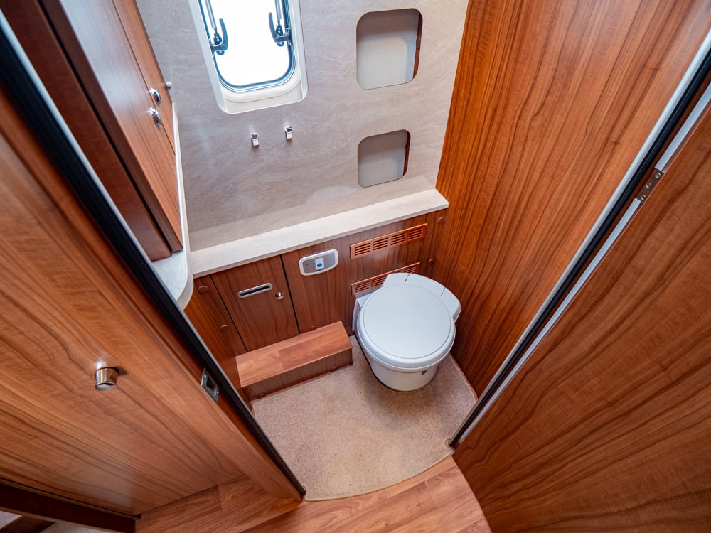 Hymer-B 798 Premium Line Ed-S *Queenbed *Hydr. ben-(2017)