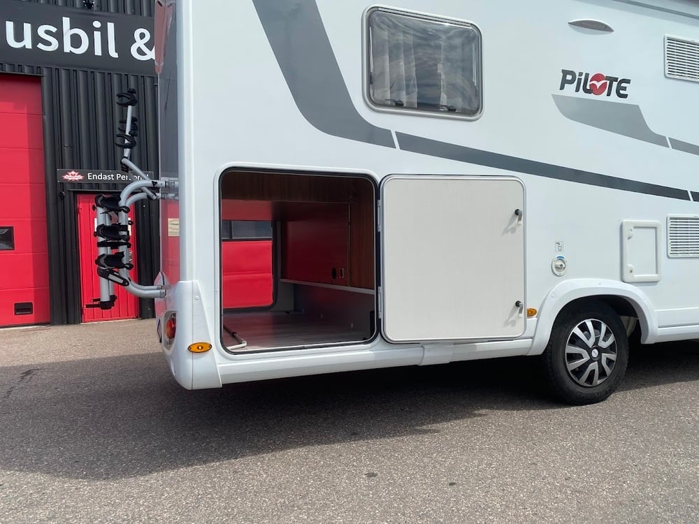 Pilote-P746C Aventura G 600 *Automat *Queenbädd *Truma-(2019)