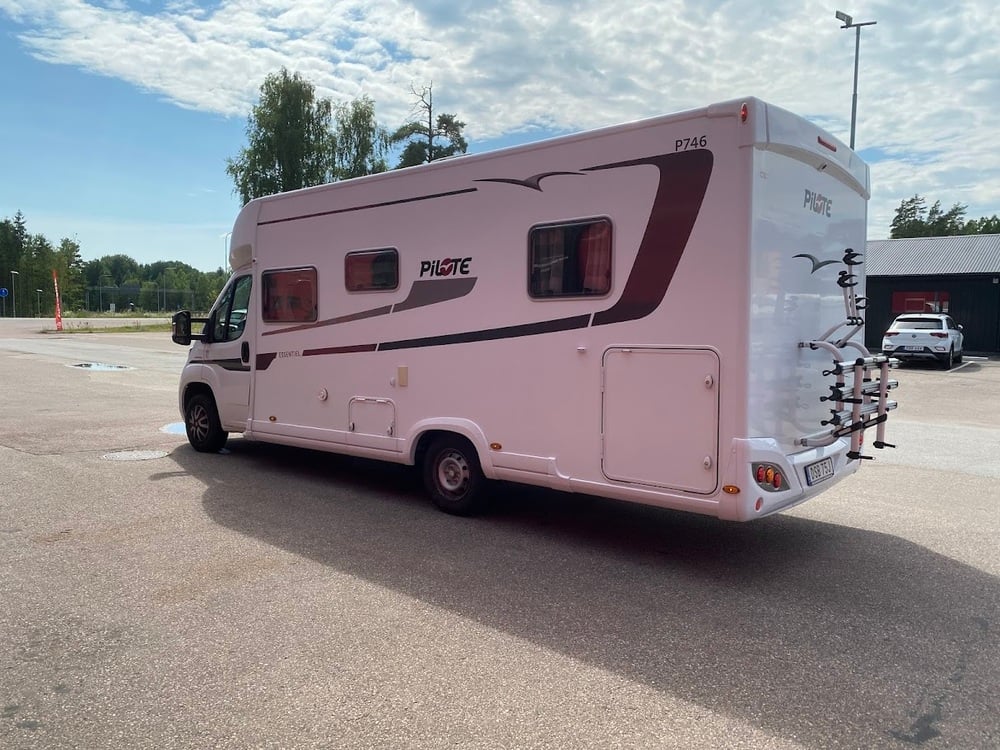 Pilote-P746C Aventura G 600 *Automat *Queenbädd *Truma-(2019)