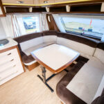 Hobby-560 WLU PRESTIGE *Långbäddar * Toalett bak-(2013)