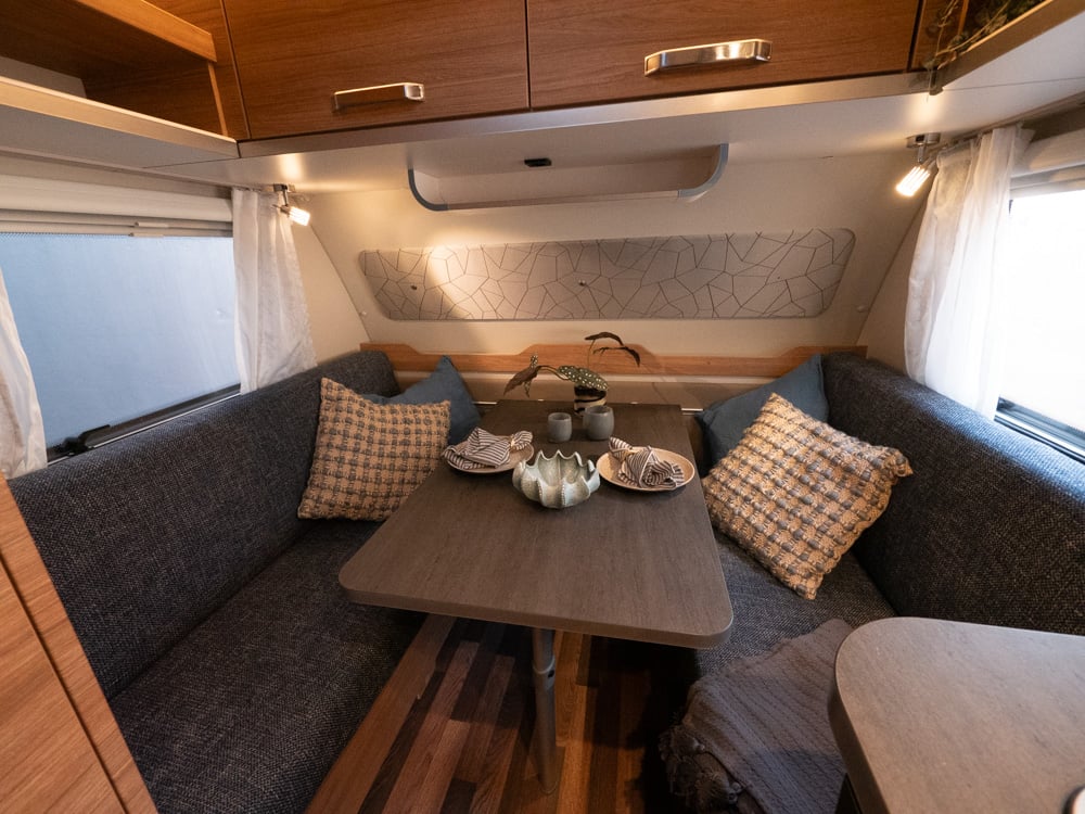 Weinsberg-CaraOne *2-våningssäng *1100kg