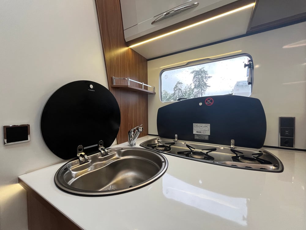 Pilote-P746C Aventura G 600 *Automat *Queenbädd *Truma-(2019)