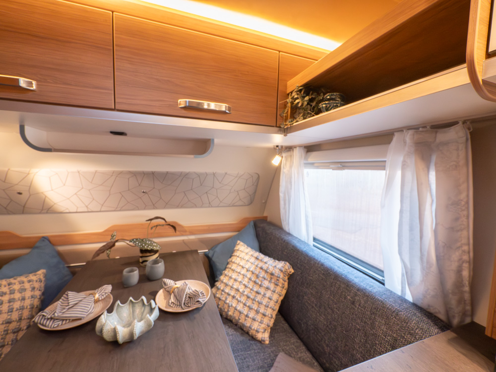 Weinsberg-CaraOne *2-våningssäng *1100kg