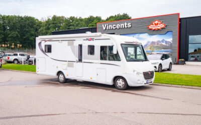 Pilote-I740C *Queenbed *Solcell *Taksäng-(2015)