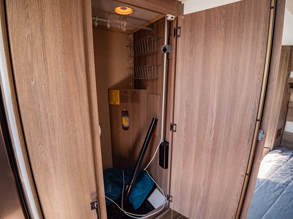 KABE-ROYAL 560 GLE KS *Förtält *AC *ALDE-(2018)-2846361