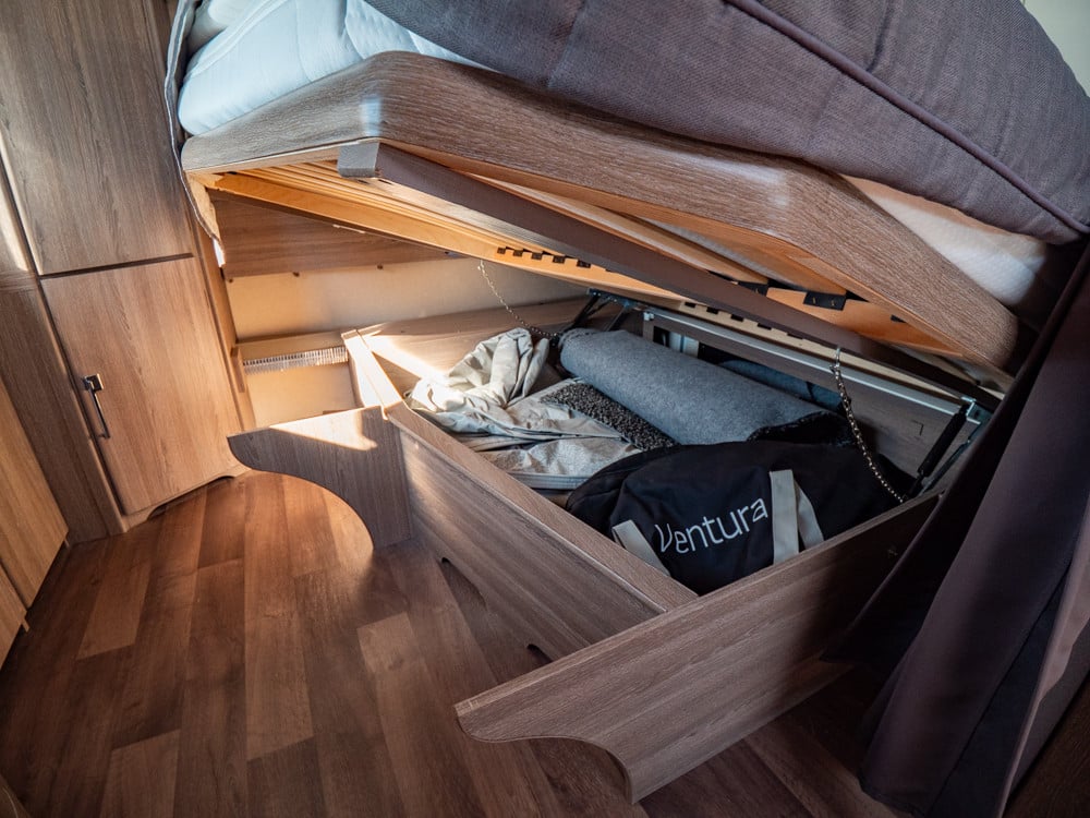 KABE-ROYAL 560 GLE KS *Förtält *AC *ALDE-(2018)-2846363
