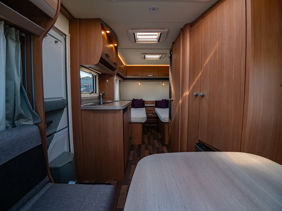 Knaus-Sport 540 UE *Långbäddar *Truma-(2017)-2837997