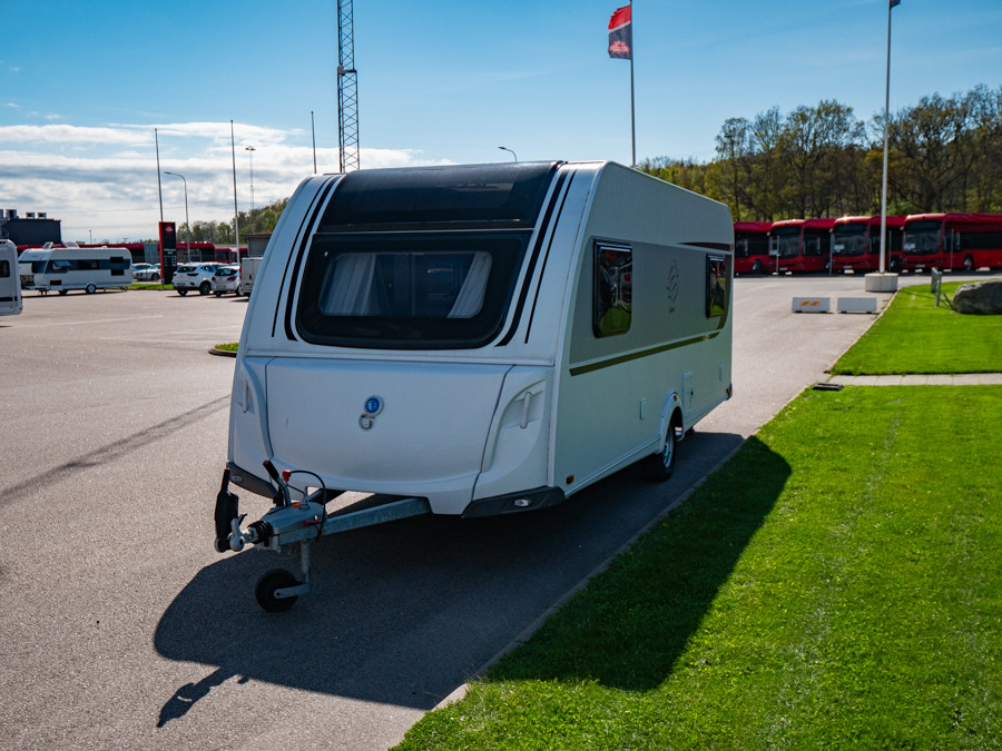 Knaus-Sport 540 UE *Långbäddar *Truma-(2017)-2838011