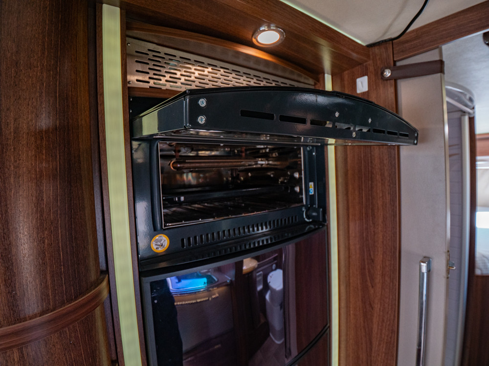 Bürstner-Elegance I 810 *Automat *AC bodel *Långbäddar-(2015)-2862090