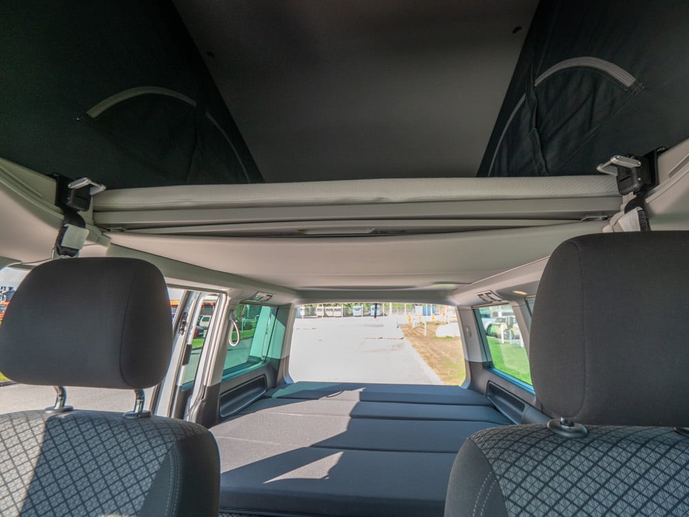 Volkswagen-CALIFORNIA BEACH-(2021)-2821211