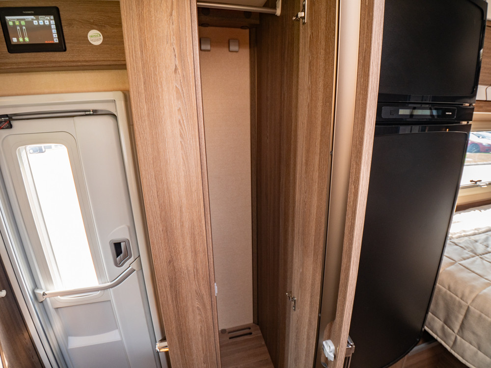 KABE-TM C 740 LXL *Dubbelbädd *ALDE-(2019)-2835928