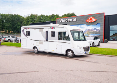 Pilote-I740C *Queenbed *Solcell *Taksäng-(2015)-2853276