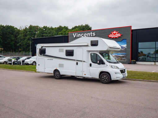 Weinsberg-700 DG *B-körkort *Dubbelbädd-(2018)-2850328