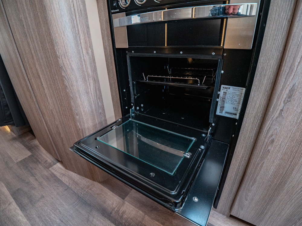 KABE-ROYAL 600 GLE KS *AC bodel *Alde *Långbäddar-(2016)-2860946
