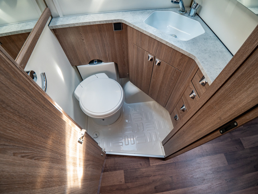 KABE-ROYAL 600 GLE KS *Långbädd-(2020)-2829843