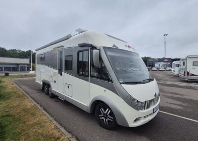 Carthago-CHIC E-LINE I 51 QB *Queenbädd *AC bodel-(2016)-2859050