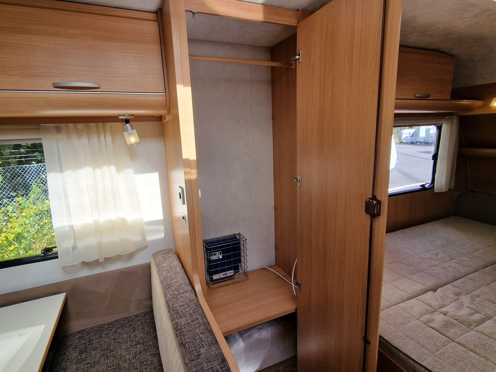Adria-ALTEA 462 PS *Dubbelbädd *Truma-(2009)-2853229