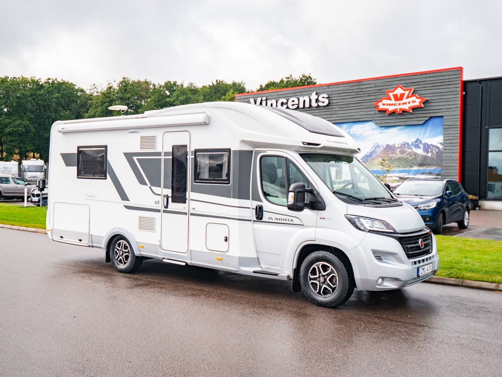 Adria-CORAL Plus 670 SLT *Hydrauliska stödben *AC bodel-(2021)