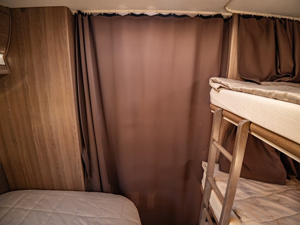 KABE-ROYAL 560 GLE KS *Barnkammare *Alde *Solcell-(2015)