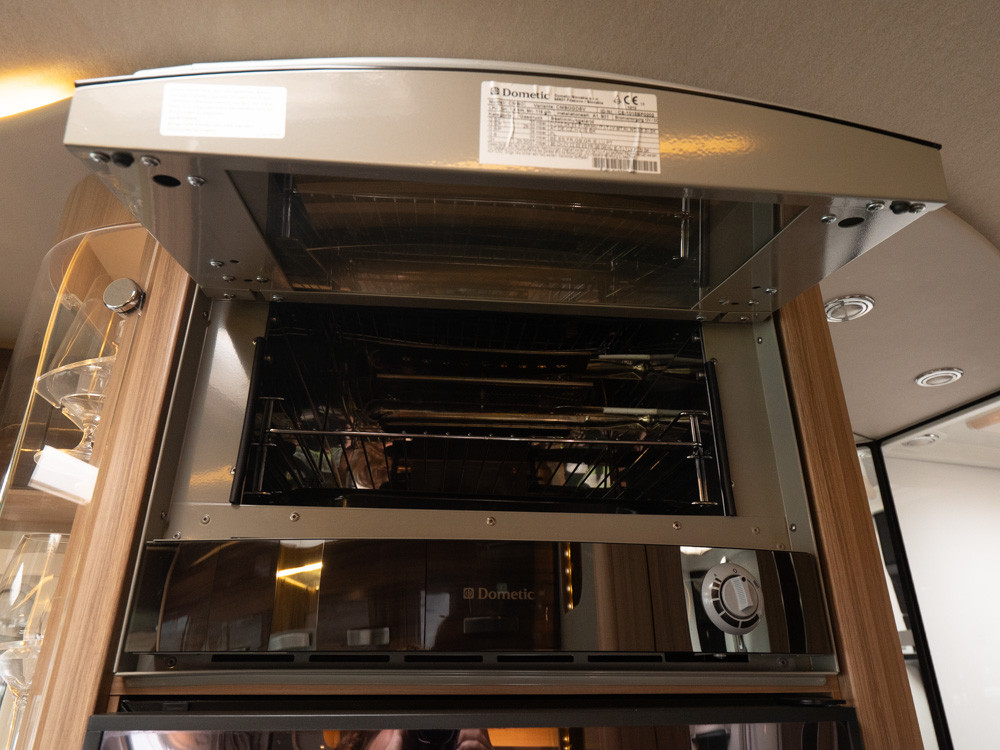 Knaus-Sun I 900 LEG *Långbäddar *Automat *ALDE-(2016)-2903415