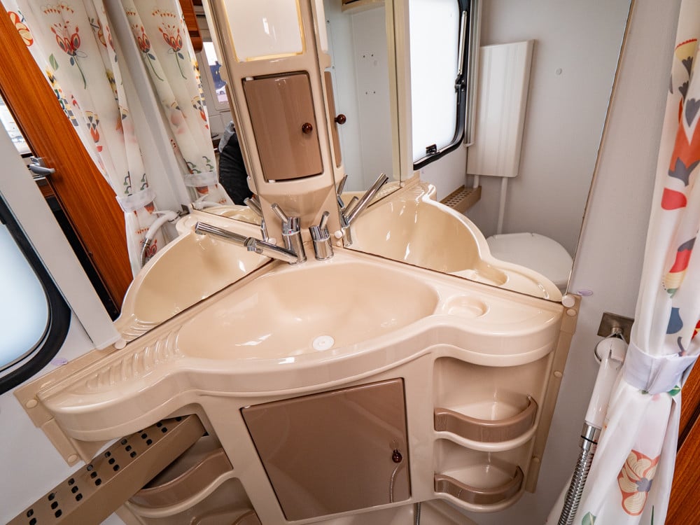 Adria-ADORA 472 LU *Långbäddar* ALDE*-(2012)-2880181